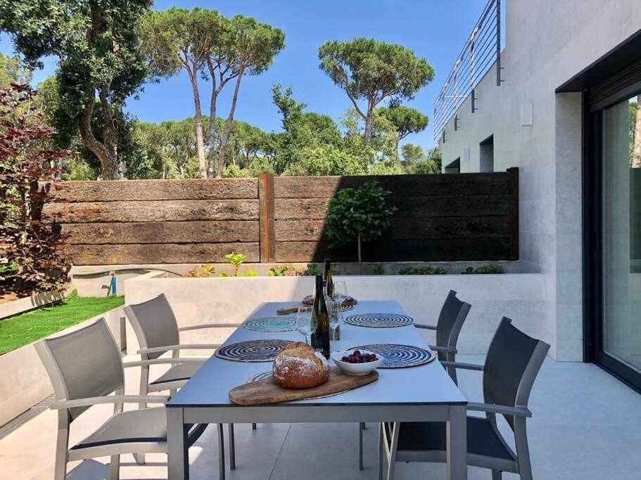 Naramia Sagaro Villa With Poolgarden10 Pax S'Agaro Εξωτερικό φωτογραφία