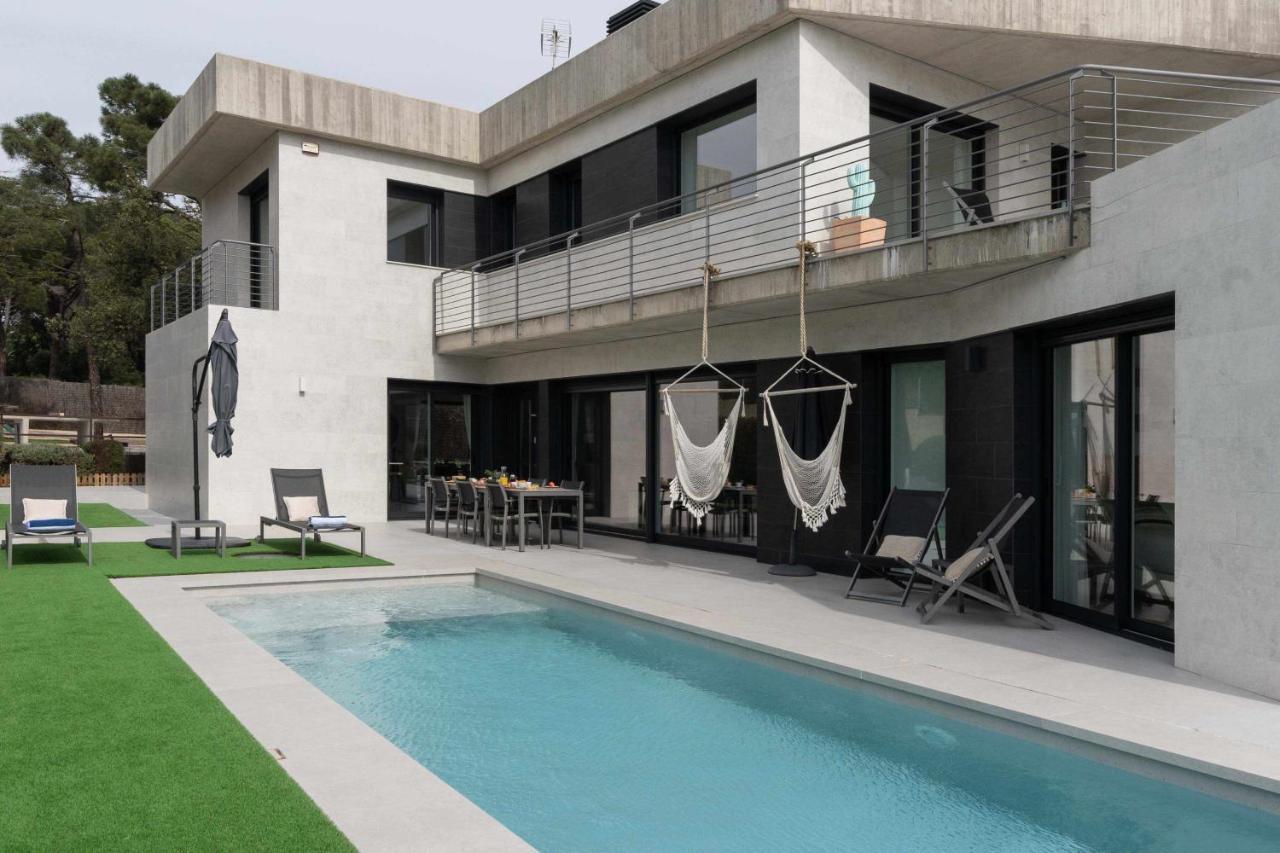 Naramia Sagaro Villa With Poolgarden10 Pax S'Agaro Εξωτερικό φωτογραφία